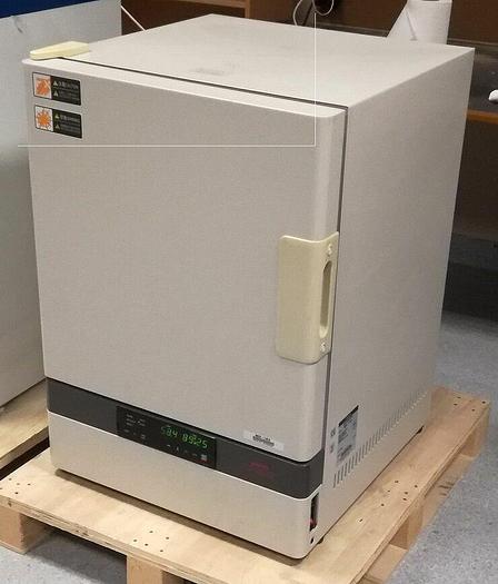 Used For Sale SANYO MIR 162 Incubator